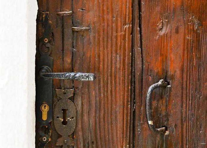 Saint Julien 公寓 *